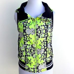 Ricki Lee Army Cotton On Body Neon Hoodie Vest